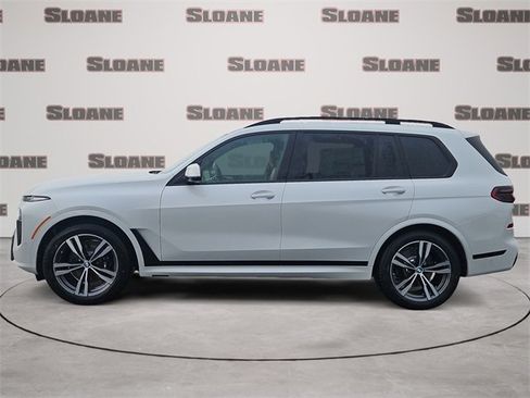 New 2026 BMW X7 xDrive40i w/ Dynamic Handling Package image 2