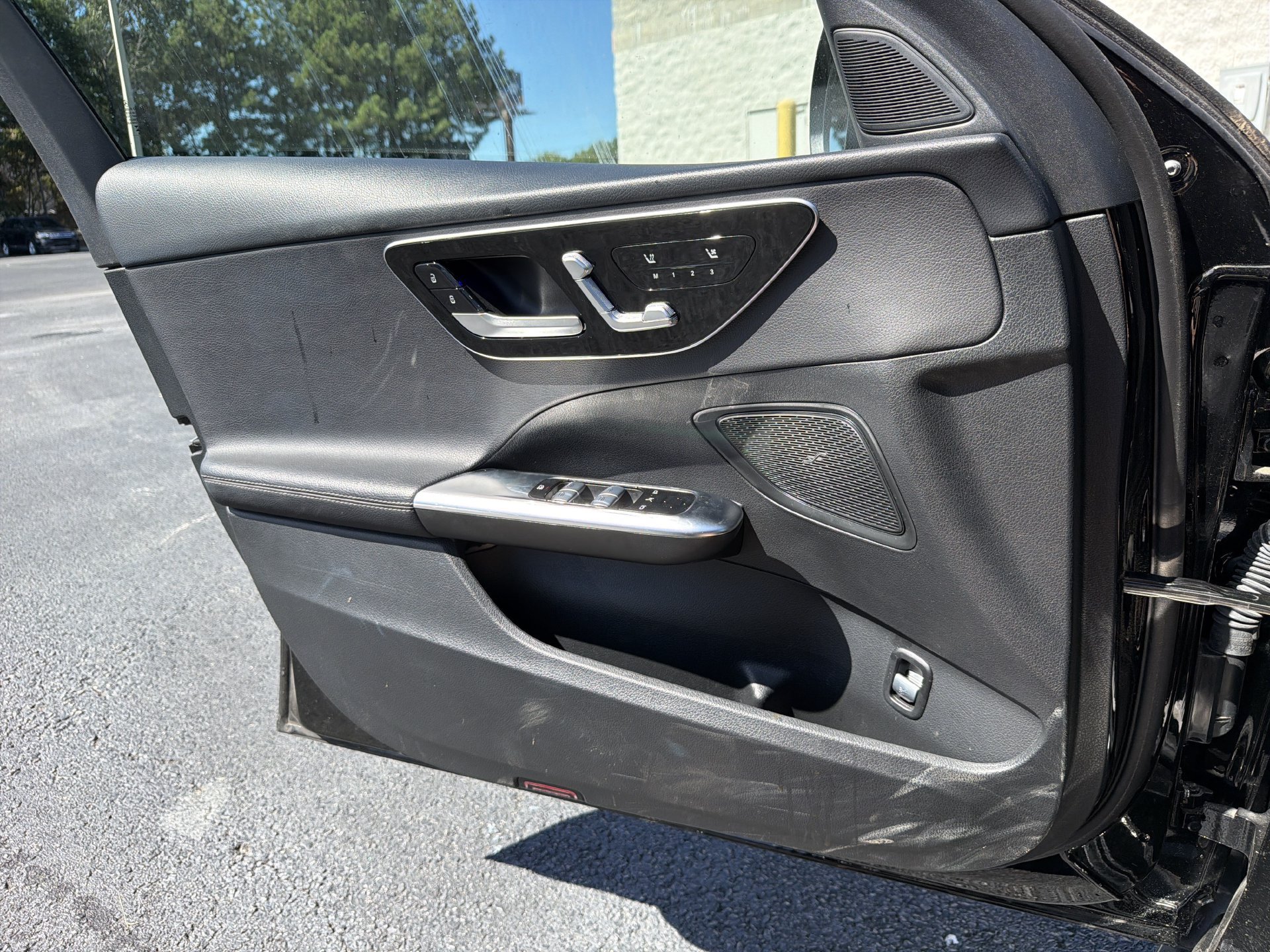 Used 2025 Mercedes-Benz C 300 Sedan image 12
