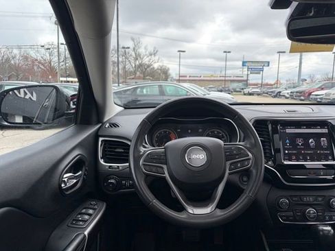 Used 2022 Jeep Cherokee Limited w/ Elite Package image 27