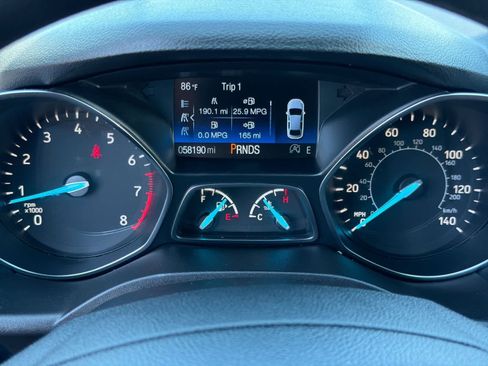 Used 2019 Ford Escape SE AWD/4WD image 33