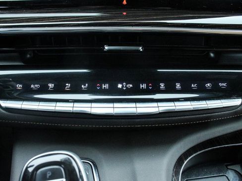 Used 2021 Cadillac Escalade Premium Luxury w/ Driver Assist Tech Package image 20