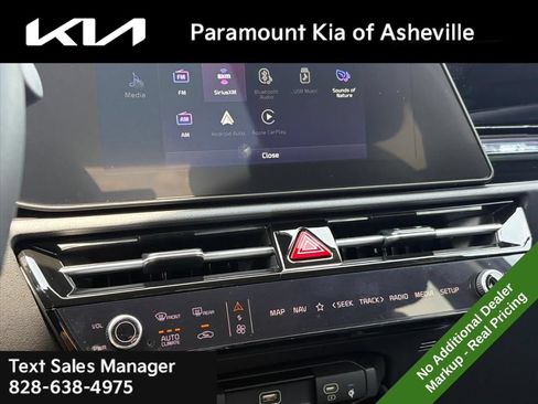 New 2026 Kia Niro EX FWD image 12