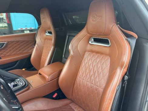 Used 2019 Jaguar F-TYPE SVR AWD/4WD image 17