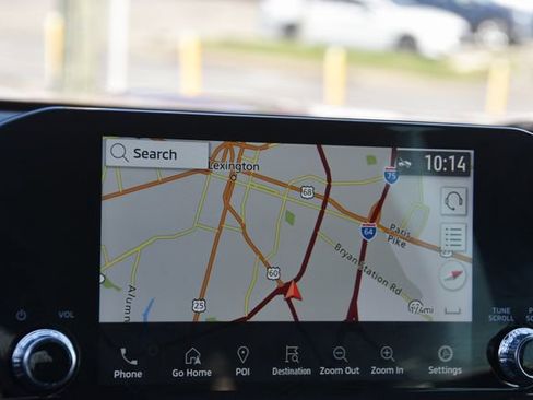 Used 2023 Mitsubishi Outlander AWD image 3