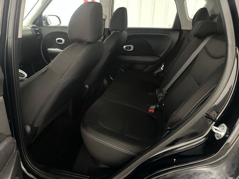 Used 2018 Kia Soul w/ Convenience Package FWD image 13