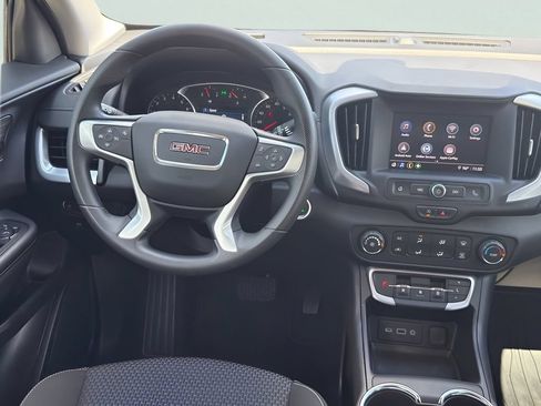 Used 2024 GMC Terrain SLE w/ Elevation Edition FWD image 26