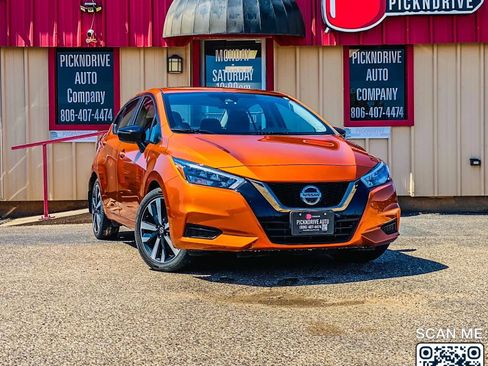 Used 2022 Nissan Versa SR w/ Convenience Package FWD image 1