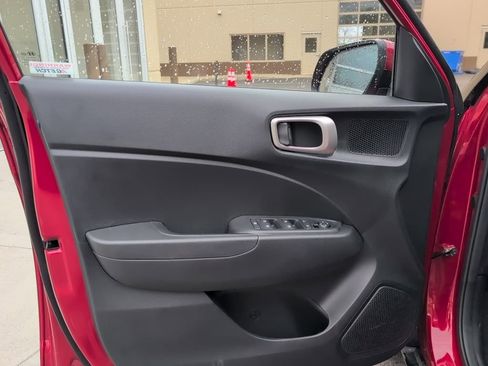 New 2026 Hyundai Venue SE image 11