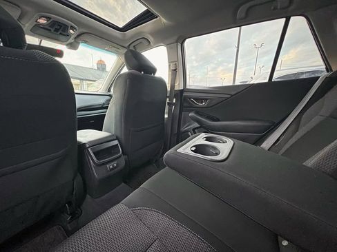 Used 2021 Subaru Outback Premium image 19