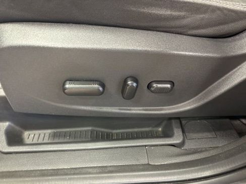 Used 2014 Ford Escape SE FWD image 33