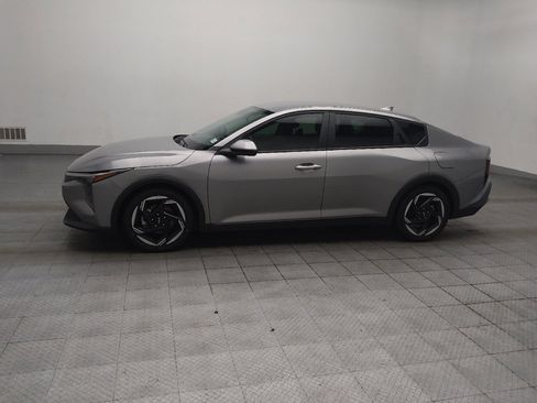 Used 2025 Kia K4 EX FWD image 2
