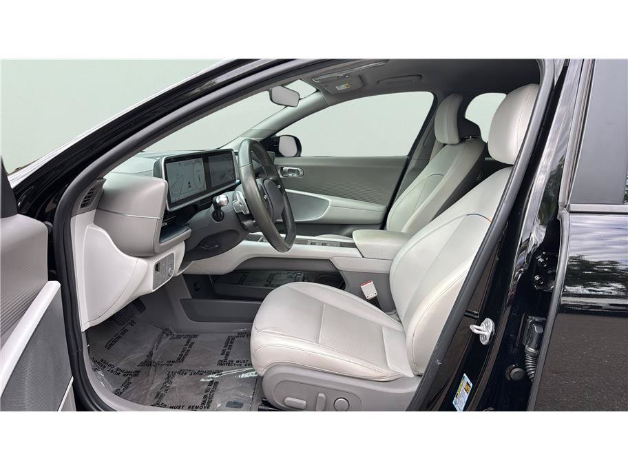 Used 2024 Hyundai Ioniq 6 SEL AWD/4WD image 10