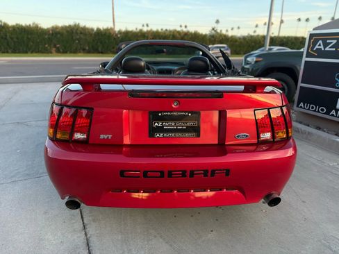 Used 2001 Ford Mustang Cobra image 14
