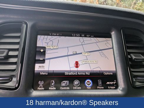 Used 2015 Dodge Challenger SRT w/ Technology Group image 17