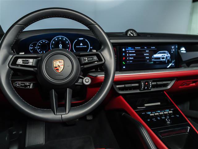 Certified 2026 Porsche Cayenne Coupe AWD/4WD image 17