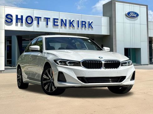 Used 2025 BMW 330i xDrive Sedan AWD/4WD image 1