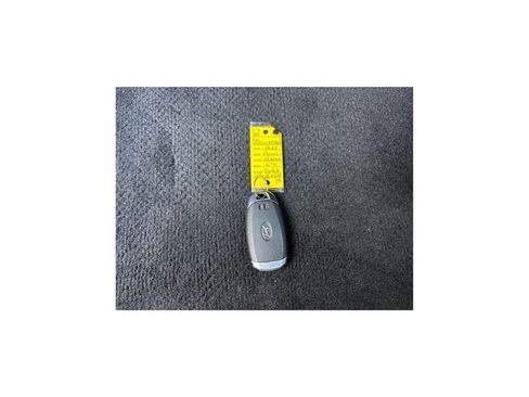 Certified 2023 Hyundai Elantra Limited image 37