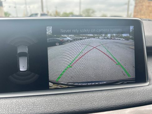 Used 2017 BMW X5 xDrive40e image 16