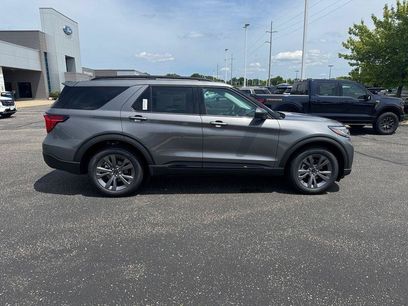 New 2026 Ford Explorer Active w/ Active Comfort Package