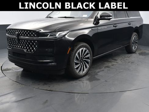 New 2025 Lincoln Navigator L Black Label image 2