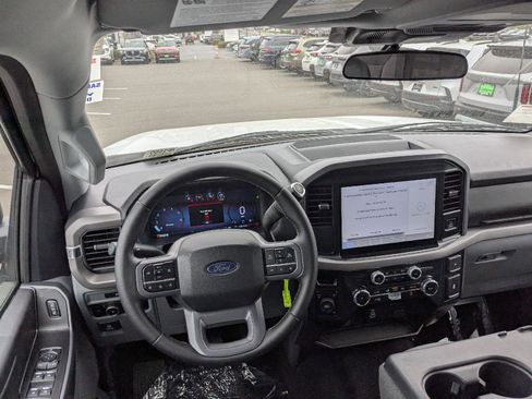 Used 2025 Ford F150 XLT w/ Equipment Group 301A Standard AWD/4WD image 14