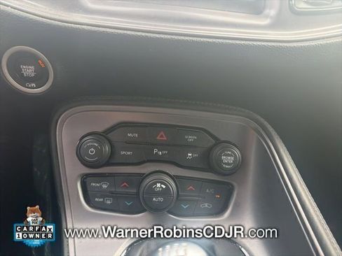 Used 2023 Dodge Challenger R/T w/ Blacktop Package image 9