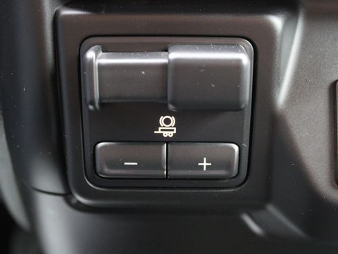 Used 2021 Chevrolet Silverado 3500 LT w/ Texas Edition image 29