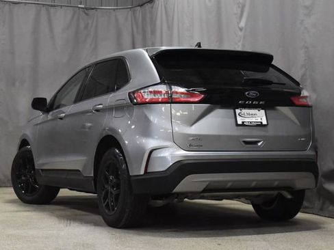 Used 2024 Ford Edge SEL image 2