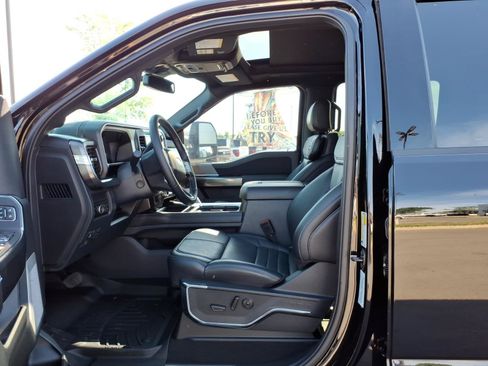Certified 2026 Ford F250 Platinum w/ Tremor Off-Road Package AWD/4WD image 12