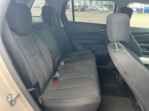 Used 2011 GMC Terrain SLE AWD/4WD image 31