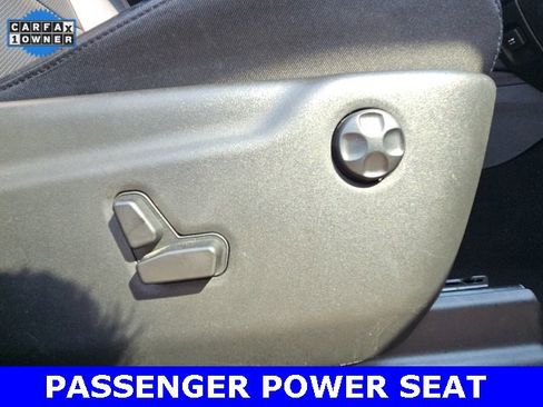 Used 2024 Dodge Durango GT image 23