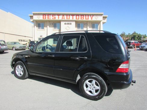 Used 2000 Mercedes-Benz ML 320 4MATIC image 5