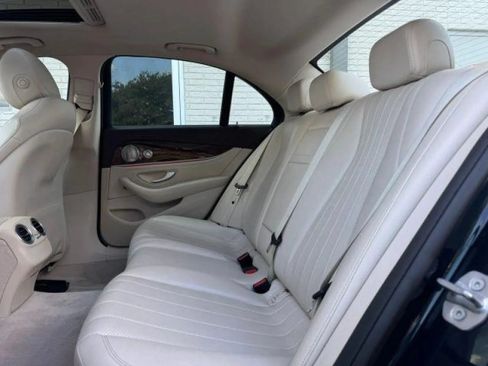 Used 2017 Mercedes-Benz E 300 4MATIC w/ Premium 1 Package image 21