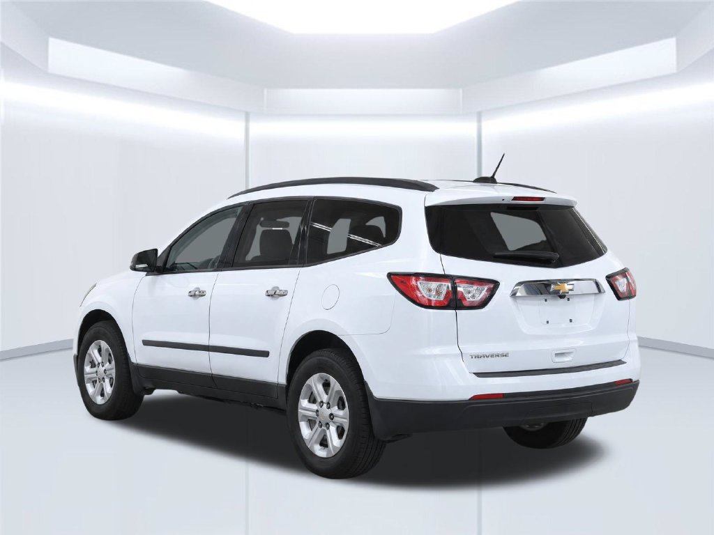 Used 2017 Chevrolet Traverse LS FWD image 5