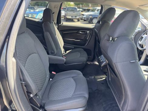 Used 2012 Chevrolet Traverse LT w/ All-Star Edition image 17