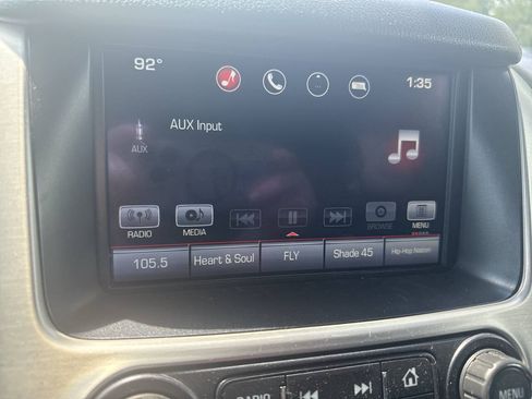 Used 2016 GMC Yukon SLT AWD/4WD image 48