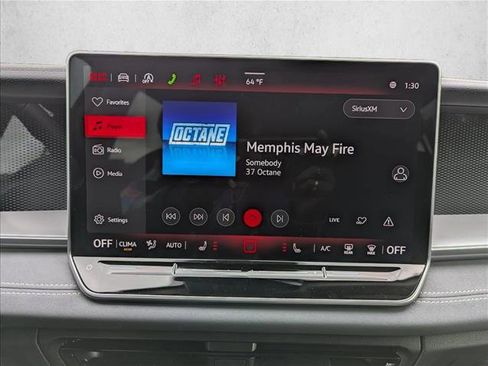 New 2026 Volkswagen Tiguan SE image 17