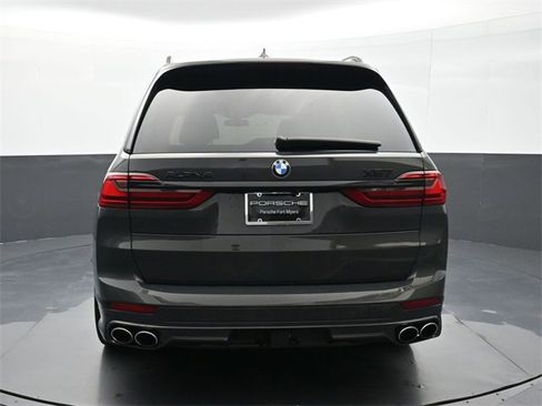 Used 2021 BMW ALPINA XB7 image 21