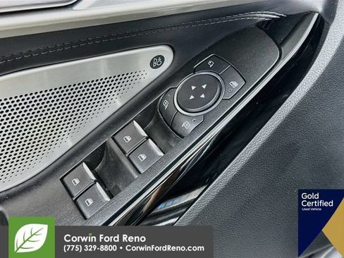 Certified 2022 Ford Explorer Platinum w/ Technology Package AWD/4WD image 21