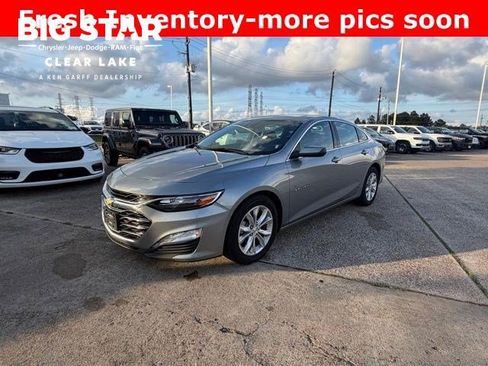 Used 2024 Chevrolet Malibu LT FWD image 1