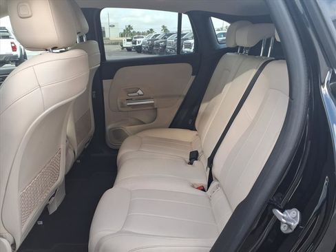 Used 2021 Mercedes-Benz GLA 250 image 17