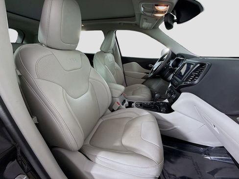 Used 2022 Jeep Cherokee Latitude Lux w/ Sun & Sound Group image 14