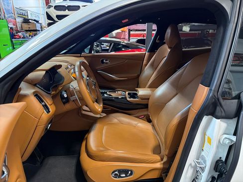 Used 2021 Aston Martin DBX AWD/4WD image 15