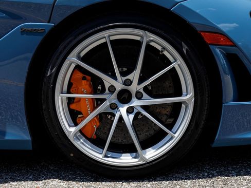 New 2027 McLaren 750S RWD image 15