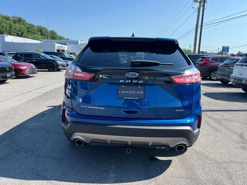 Used 2021 Ford Edge Titanium w/ Equipment Group 301A AWD/4WD image 4
