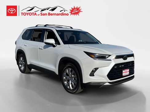 New 2026 Toyota Grand Highlander AWD Hybrid image 7