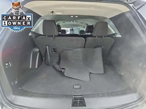 Used 2020 Chevrolet Traverse LS image 8