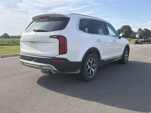 Used 2022 Kia Telluride EX FWD image 5