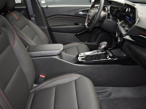 New 2026 Chevrolet Trax RS w/ Driver Confidence Package image 24