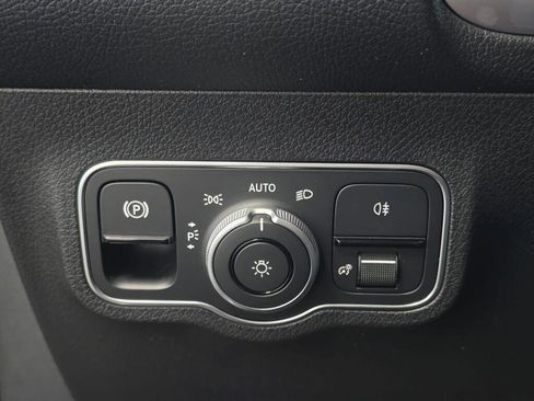 New 2026 Mercedes-Benz GLB 35 AMG 4MATIC image 25